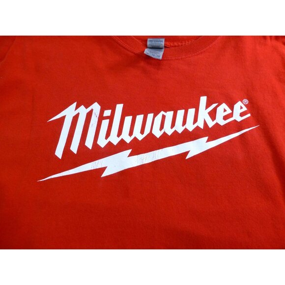 Milwaukee Red Graphic T-Shirt XL Gildan Heavy Cotton "My Tool Lasts Longer" - Picture 7 of 10